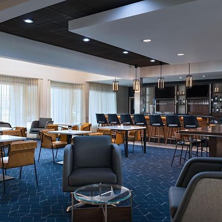 Hotel Courtyard By Marriott San Antonio Airport Extérieur photo