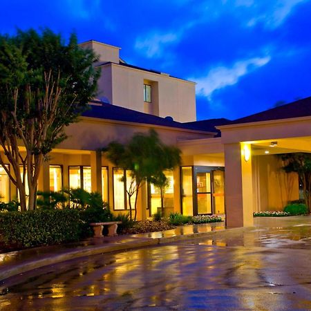 Hotel Courtyard By Marriott San Antonio Airport Extérieur photo