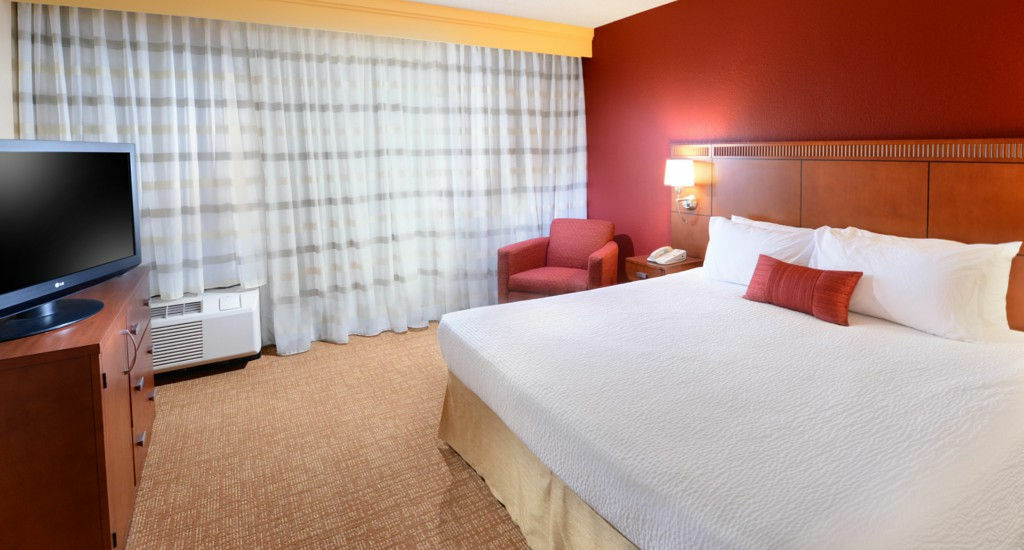 Hotel Courtyard By Marriott San Antonio Airport Extérieur photo
